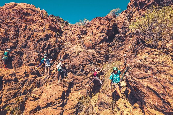 Top Vía Ferrata for Beginners in Gran Canaria ツ - Why the guide and safety system matter