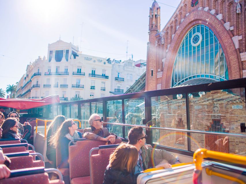 Valencia: 24 or 48-Hour Hop-on Hop-off Bus Ticket - Why this bus works well in Valencia