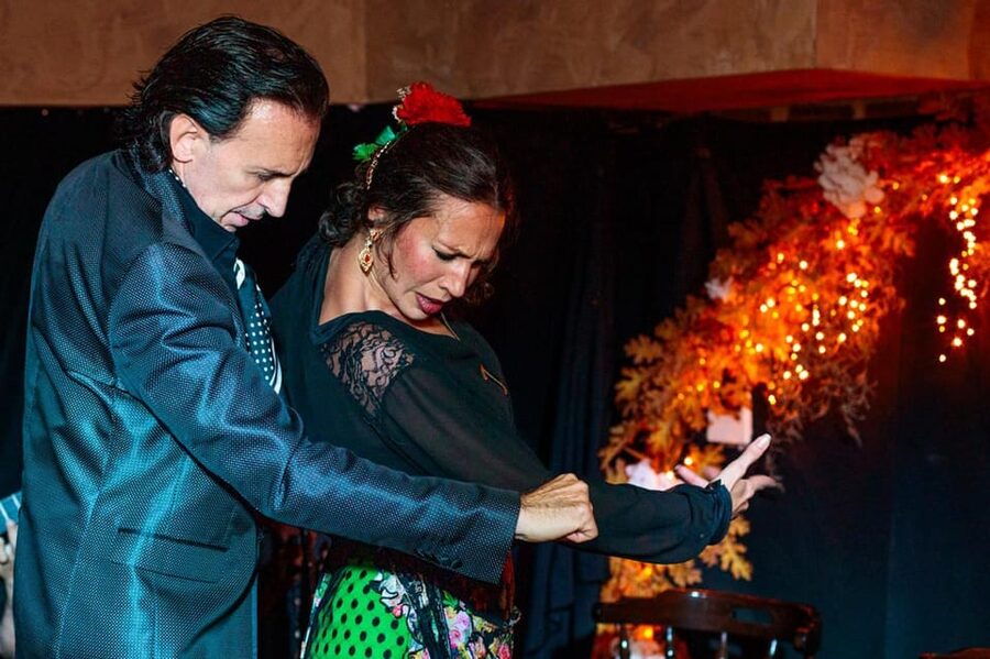 Valencia: Flamenco Show at Tablao La Reina - What Tablao La Reina Gives You in One Hour