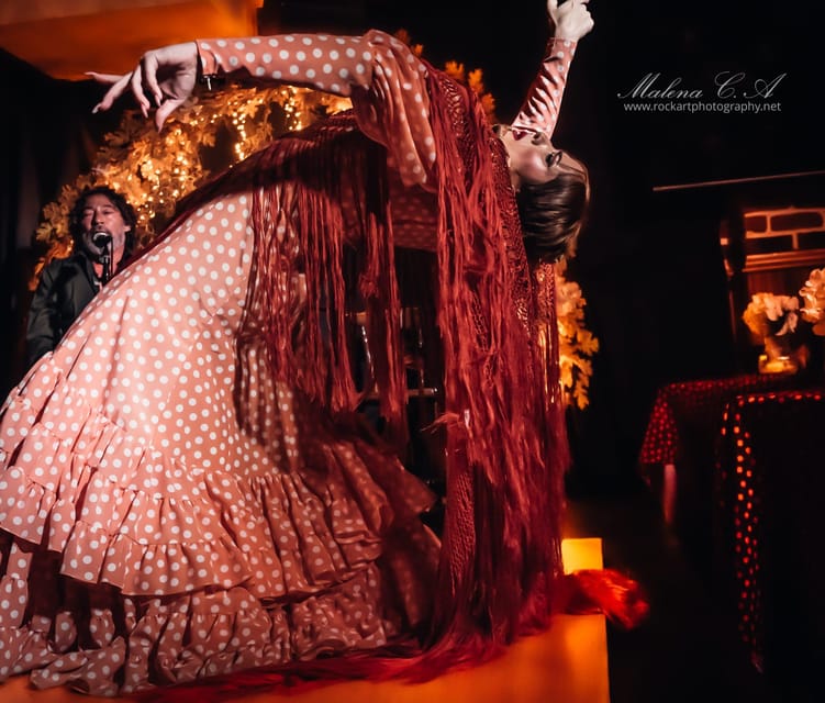 Valencia: Flamenco Show at Tablao La Reina - Why the Small Room Works