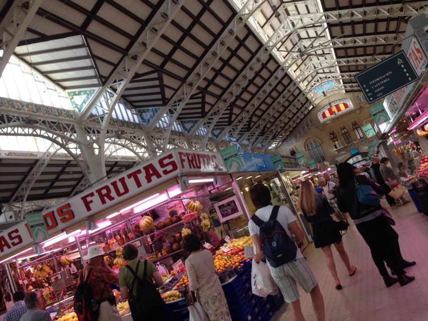 Valencia: Historical Walking Tour - Plaza Redonda and the quieter lanes of Ciutat Vella