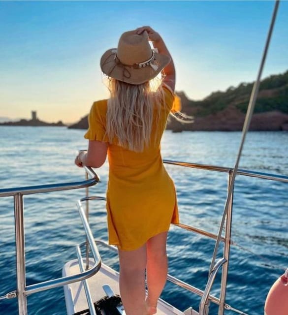 Valencia: Sunset or Daytime Catamaran Cruise with Drink - Along the Coast, With the City at Your Back