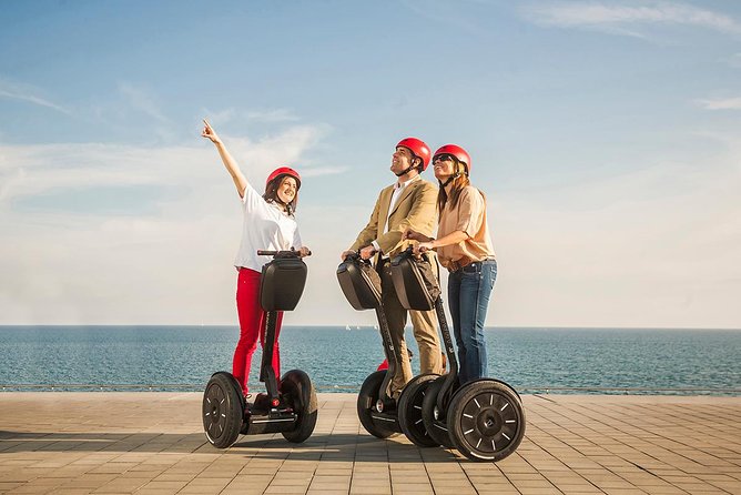 Welcome Barcelona Segway Tour - Starting at the Tres Xemeneies gardens