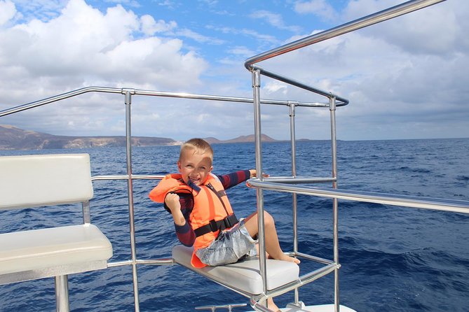 Whale and Dolphin Watching Catamaran with Transfer and Buffet - Setting off from Puerto Colón