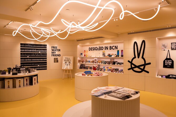 White Rabbit Museum: The Best Immersive Experience in Catalonia - From Sant Jordi to human towers